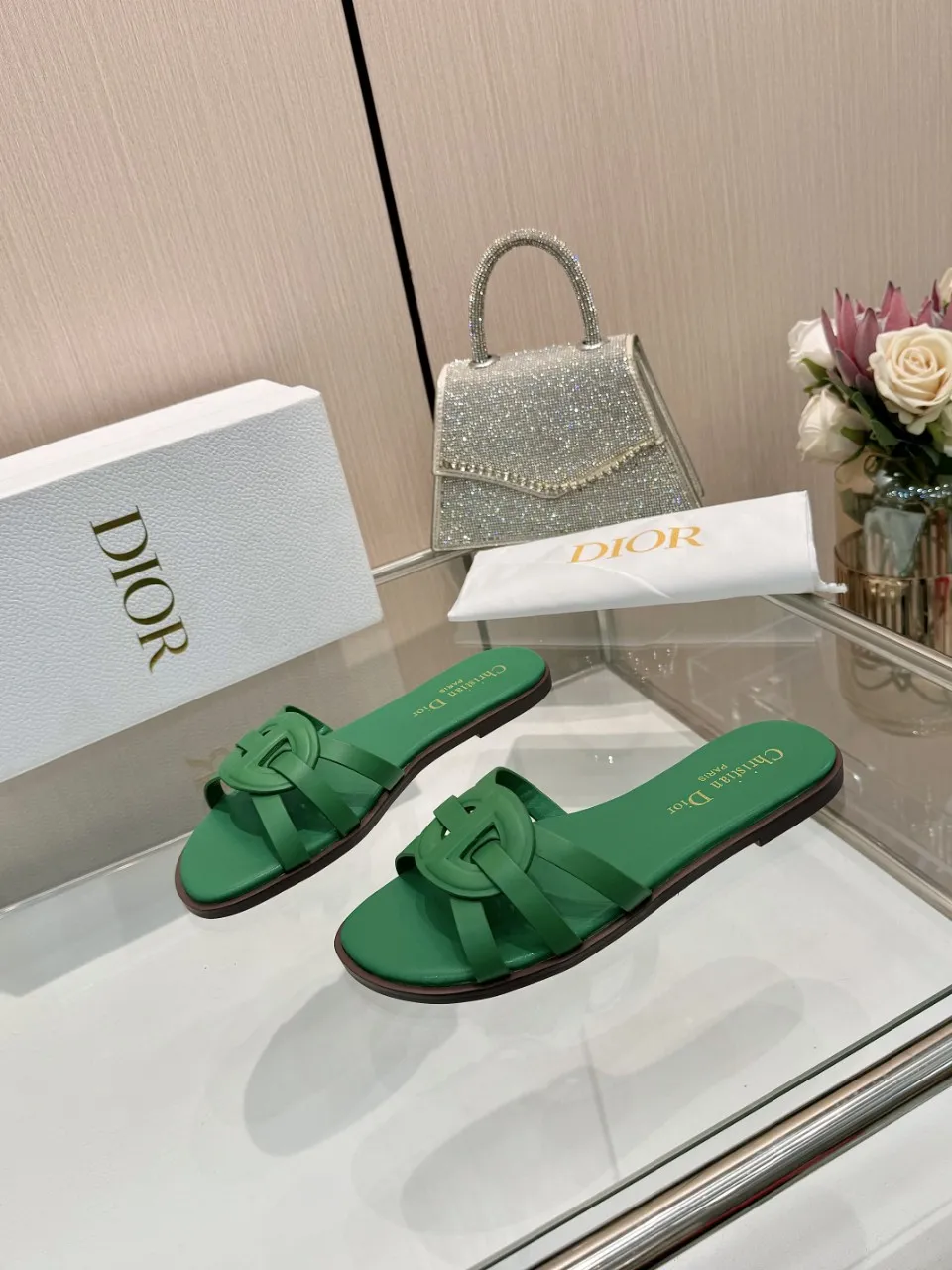 👟👟Ex-factory price 340👟👟 Dior new model, 9 colors available, cowhide fabric, code number 35-42, leather sole +40